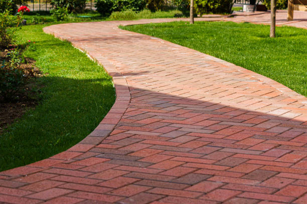 Best Affordable Driveway Paving  in St Francisville, LA